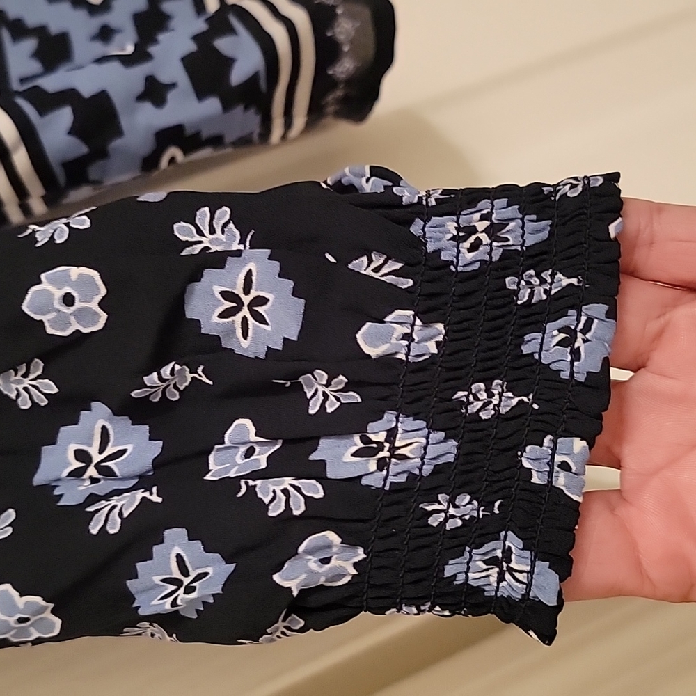Loft Blouse - Picture 2 of 3
